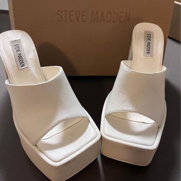 White Leather Steve Madden Platform Heels Size 6.5. - Picture 1 of 2
